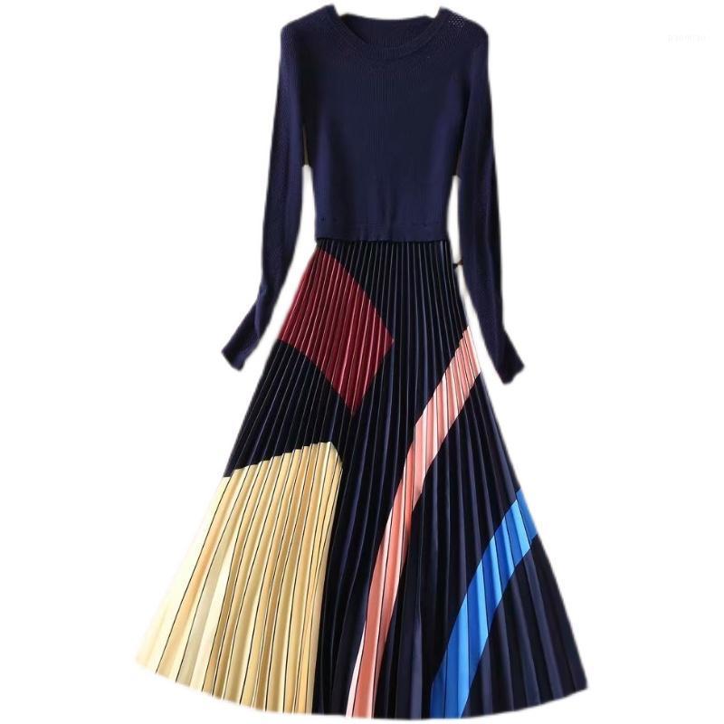 Casual Dresses Banulin Runway Designer Autumn Long Sleeve Knitted Pleated Dress Women Hit Color Geometry Print Patchwork Sweater, Navy blue
Casual Dresses Banulin Runway Designer Autumn Long Sleeve Knitted Pleated Dress Women Hit Color Geometry Print Patchwork Sweater, Navy blue