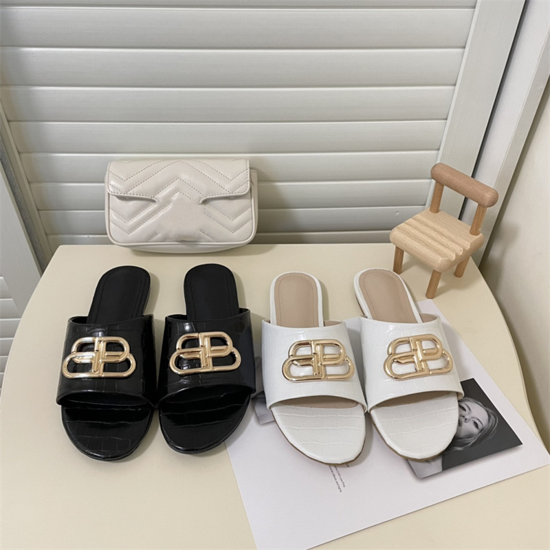 Top Sandals Womens Slide Designer Stone Pattern Slippers Rubber Flat Patent Leather Beach Travel Shoes 35-41, Foam
Top Sandals Womens Slide Designer Stone Pattern Slippers Rubber Flat Patent Leather Beach Travel Shoes 35-41, Foam