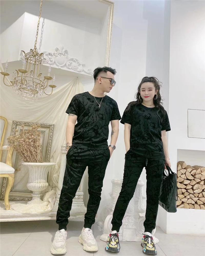 Tracksuits High Men's Quality 2022 Fashion Two-piece Short Sleeve T-shirtpants Sportswear Men And Women Slim Tracksuit, Men tracksuit
Tracksuits High Men's Quality 2022 Fashion Two-piece Short Sleeve T-shirtpants Sportswear Men And Women Slim Tracksuit, Men tracksuit
