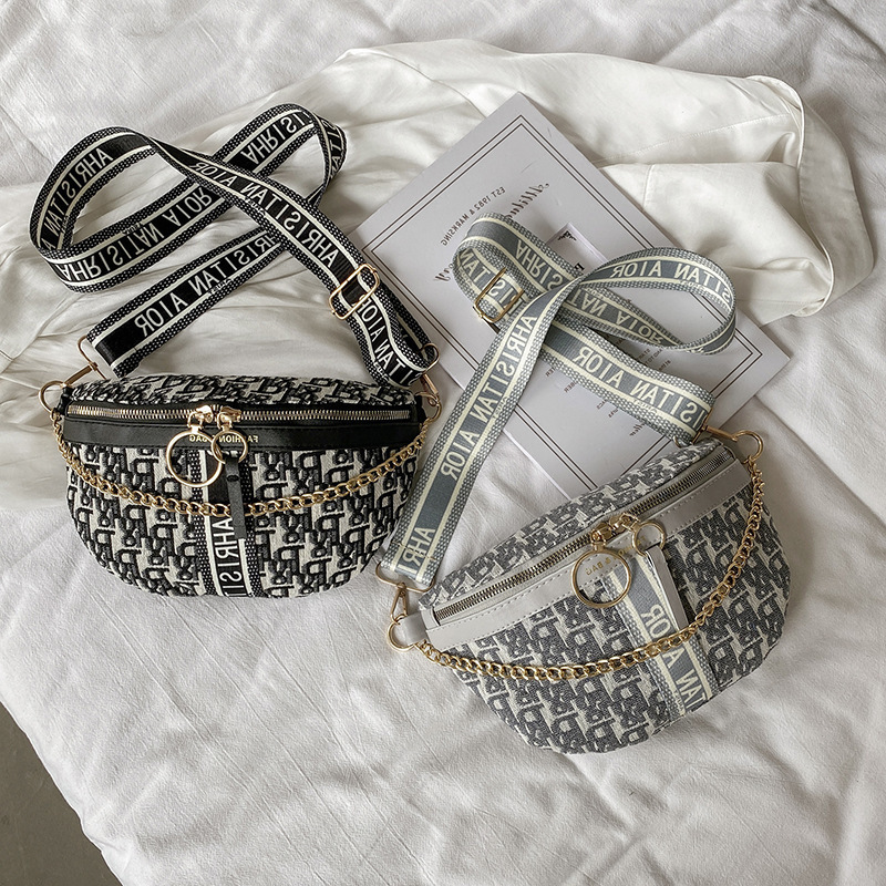 2022 Ladies Quality Letter New Popular Shell Women's Letter Chain Simple Bag Small Classic Female Shoulder bags, Black
2022 Ladies Quality Letter New Popular Shell Women's Letter Chain Simple Bag Small Classic Female Shoulder bags, Black