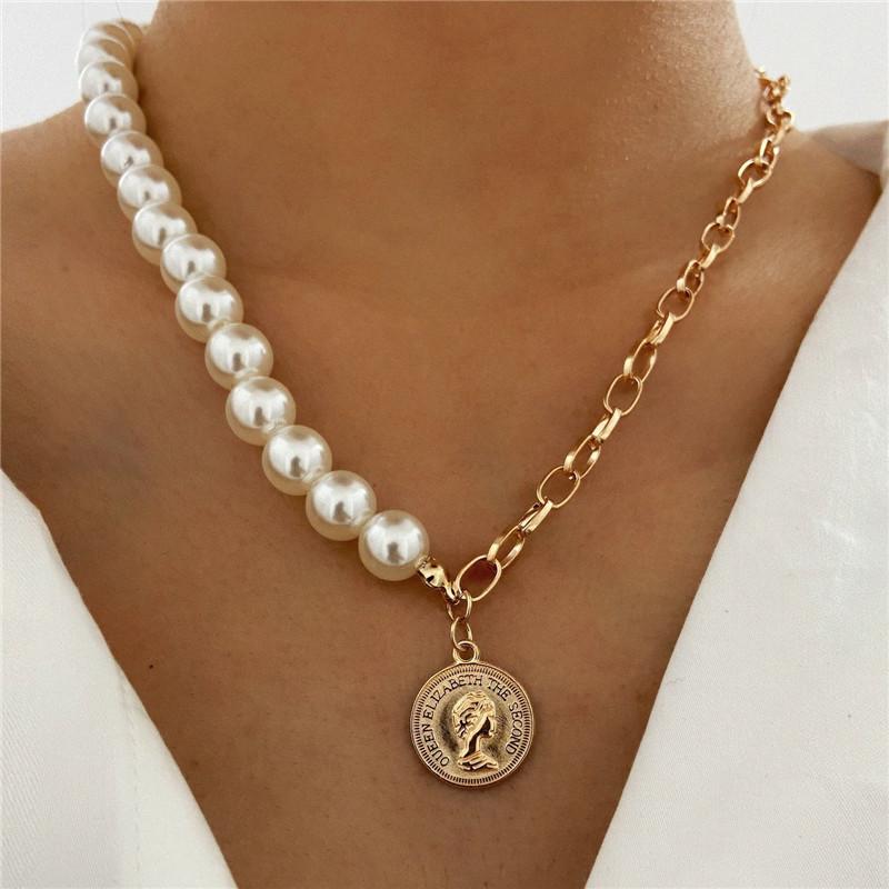 Pendant Necklaces Vintage Multilayered Pearl Necklace For Women Fashion Gold Portrait Coin Thick Chain JewelryPendant
Pendant Necklaces Vintage Multilayered Pearl Necklace For Women Fashion Gold Portrait Coin Thick Chain JewelryPendant