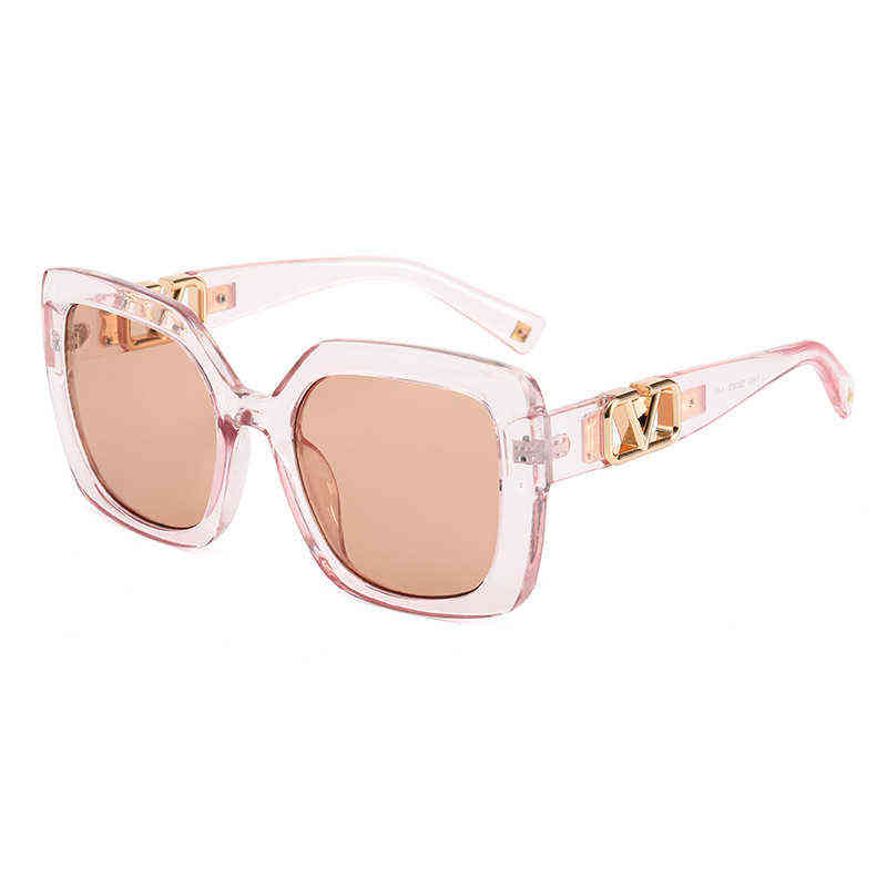 Square Fashion Oversized Shades Women's Versatile glasses New Letter Decoration Temples Big Frame Sunglasses
Square Fashion Oversized Shades Women's Versatile glasses New Letter Decoration Temples Big Frame Sunglasses