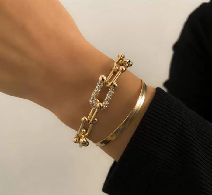 Link Chain Crystal U-shaped Buckle Metal Bangle Bracelet Statement Gold Silver Color Link Fashion Pulseras Women Gift
Link Chain Crystal U-shaped Buckle Metal Bangle Bracelet Statement Gold Silver Color Link Fashion Pulseras Women Gift