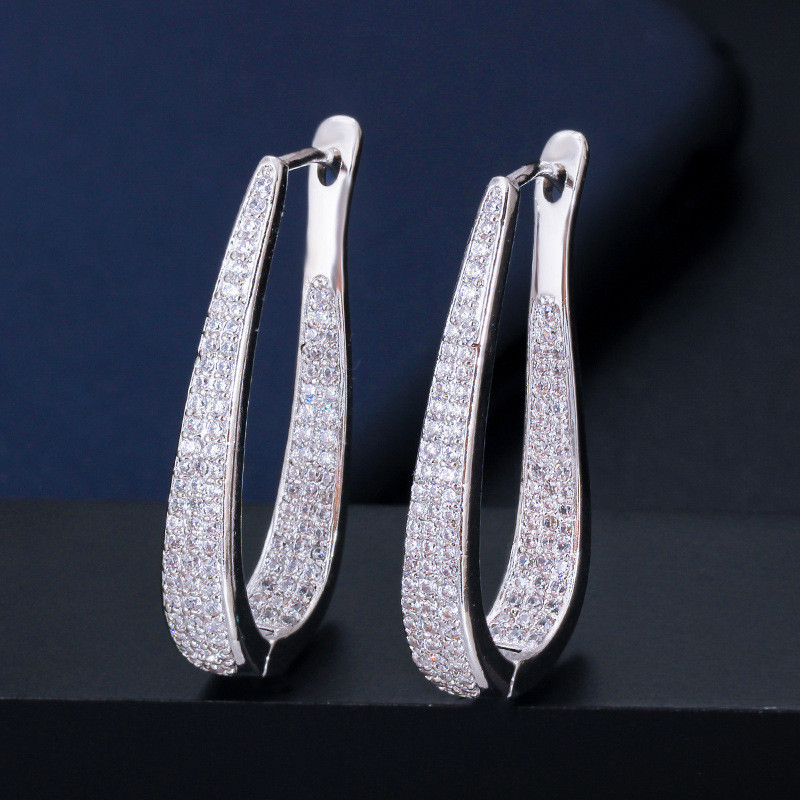 Fashion Charm Hoop designer earring U jewelry South American White AAA Cubic Zirconia Copper 18k Gold Silver Diamond Earrings For Women Girls Thanksgiving Day Gift
Fashion Charm Hoop designer earring U jewelry South American White AAA Cubic Zirconia Copper 18k Gold Silver Diamond Earrings For Women Girls Thanksgiving Day Gift