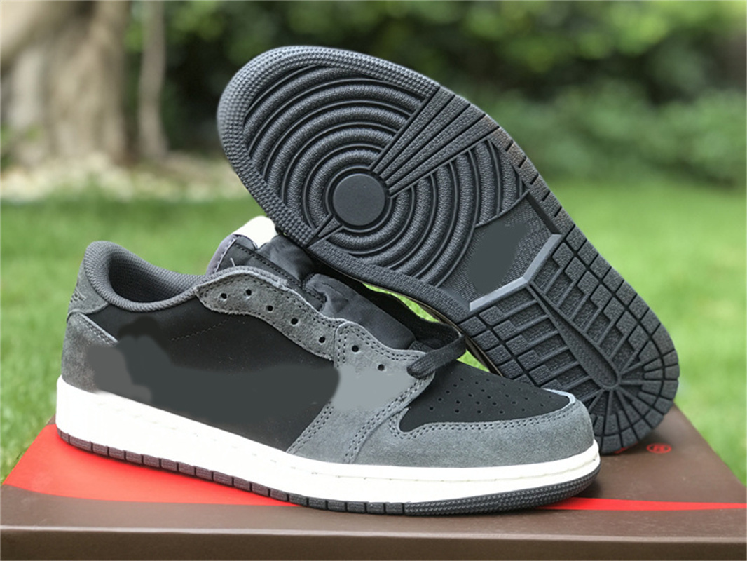 Low OG Black/Phantom Scotts Shoes Ts 1 1s Authentic Basketball DM7866-001 Women Men Sports Sneakers Original, All have logo
Low OG Black/Phantom Scotts Shoes Ts 1 1s Authentic Basketball DM7866-001 Women Men Sports Sneakers Original, All have logo