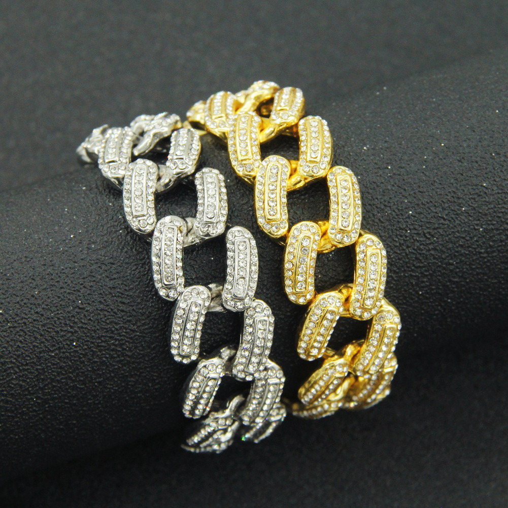 Hip hop wide diamond three-dimensional CUBAN CHAIN BRACELET punk fashion men's nightclub Street personalized Bracelet
Hip hop wide diamond three-dimensional CUBAN CHAIN BRACELET punk fashion men's nightclub Street personalized Bracelet