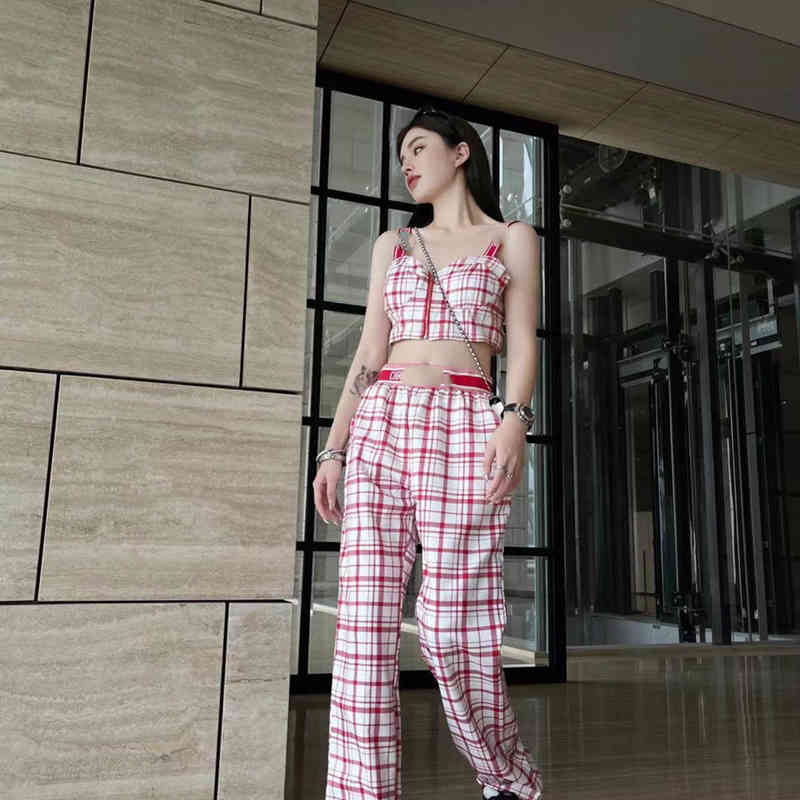 summer new checked letter printing suspender vest high waist elastic wide leg pants two-piece set, Red
summer new checked letter printing suspender vest high waist elastic wide leg pants two-piece set, Red