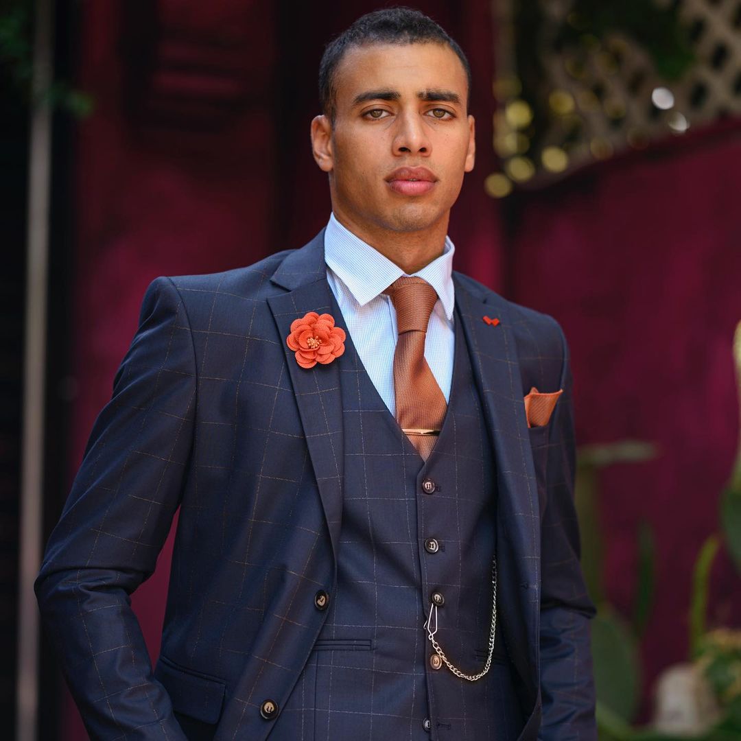 Three-Pieces Casual Dark Navy Single Breasted Plaid Men Suits Slim Fit Groom Wedding Dress Blazer Vest Pants Gentlemen Slim Fit