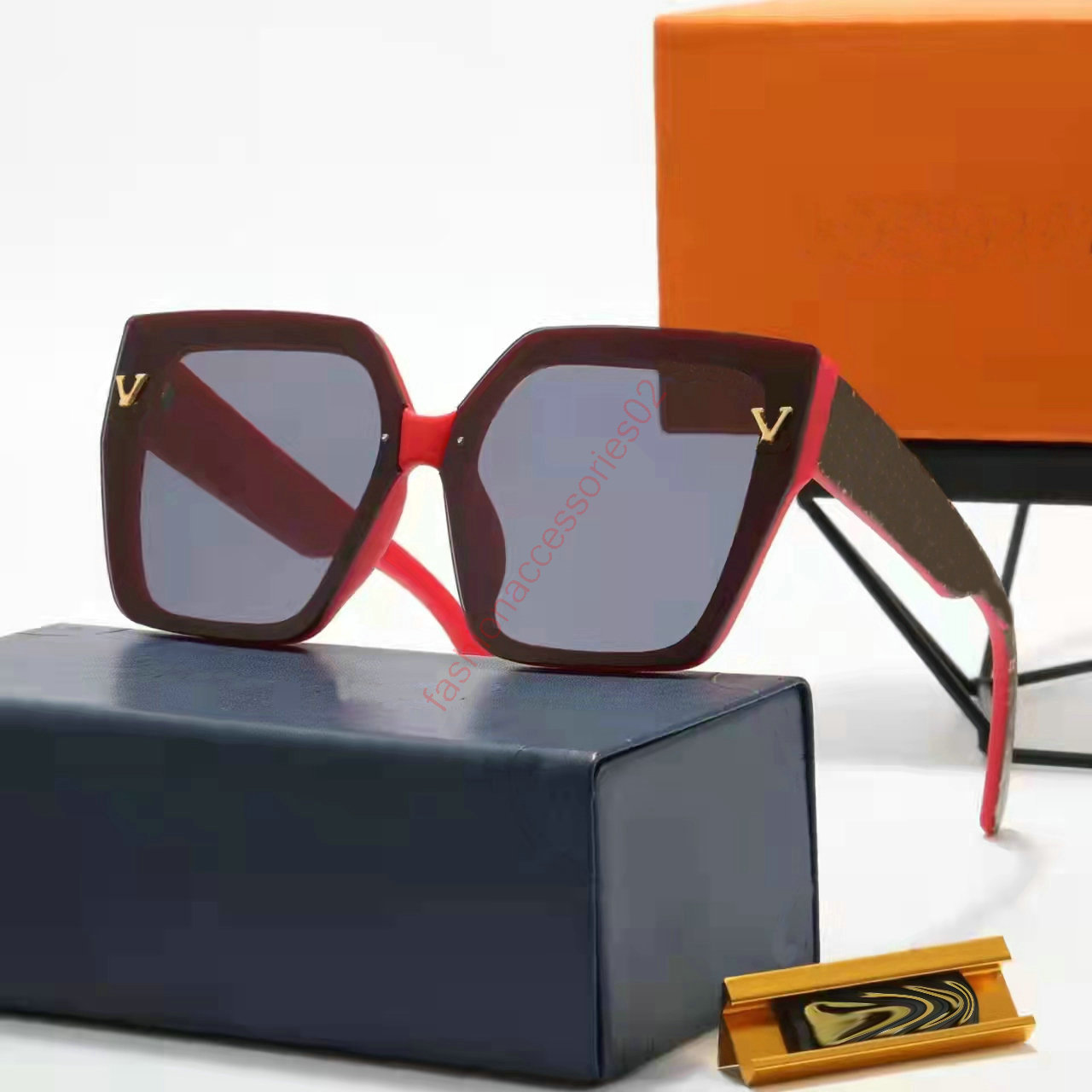 Summer Sunglasses For Men And Women Square Style Antiultraviolet My Monogrames Square Sunglasses Retro Plate Full Frame Fashion E
Summer Sunglasses For Men And Women Square Style Antiultraviolet My Monogrames Square Sunglasses Retro Plate Full Frame Fashion E