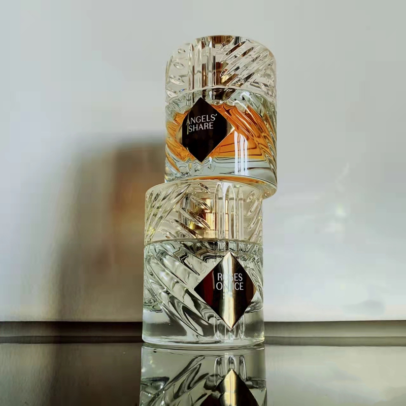 Sales Unisex Limited Women Brand Perfume ROSES ON ICE 50ml love don't be shy Avec Moi good girl gone bad for women men Spray Long Lasting High Fragrance fast delivery
Sales Unisex Limited Women Brand Perfume ROSES ON ICE 50ml love don't be shy Avec Moi good girl gone bad for women men Spray Long Lasting High Fragrance fast delivery