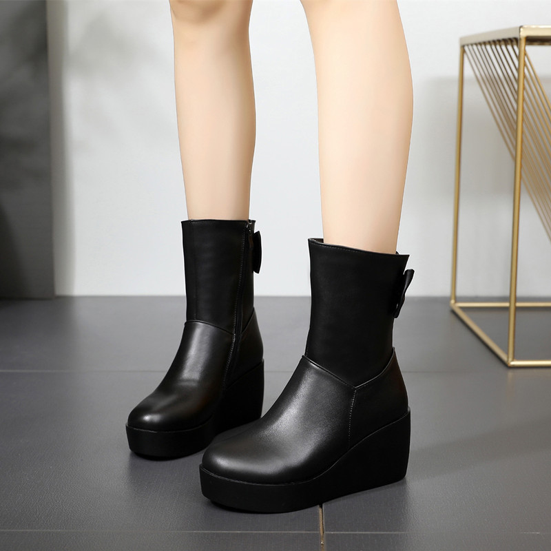 2022 Leather Genuine Women Boot Fur Plush Warm Snow Boots for Autumn Winter Women Sock Platform Wedge Heel Ankle Boots, Black
2022 Leather Genuine Women Boot Fur Plush Warm Snow Boots for Autumn Winter Women Sock Platform Wedge Heel Ankle Boots, Black