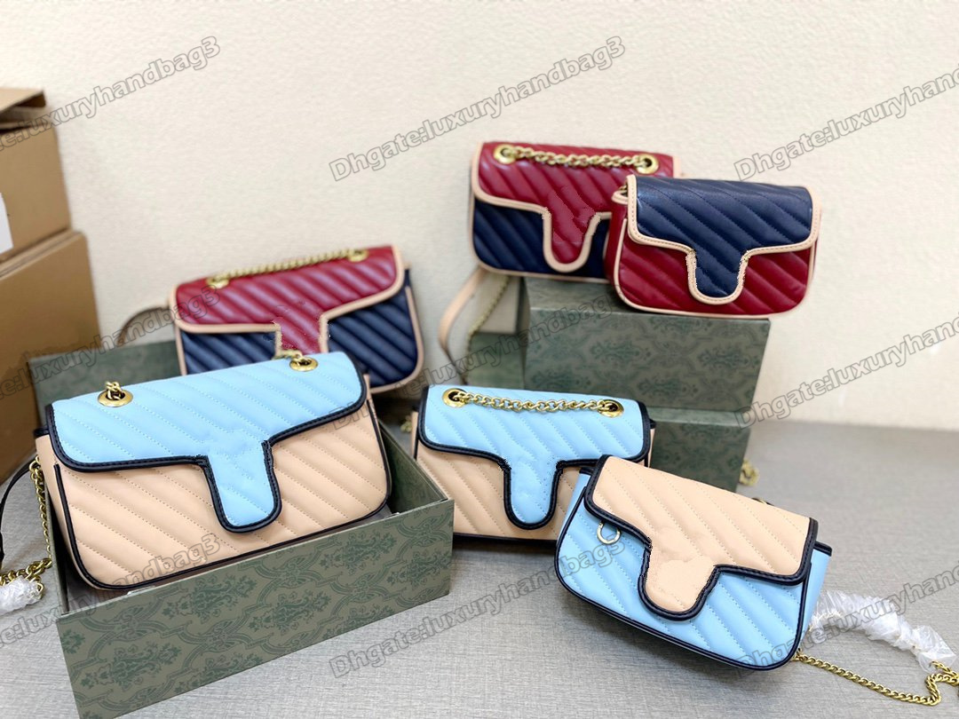 Mini Marmont Flap Bag Navy Red Color Matching Quilted Cowhide Chain Bag Double G Buckle Designers Handbag Three Sizes
Mini Marmont Flap Bag Navy Red Color Matching Quilted Cowhide Chain Bag Double G Buckle Designers Handbag Three Sizes
