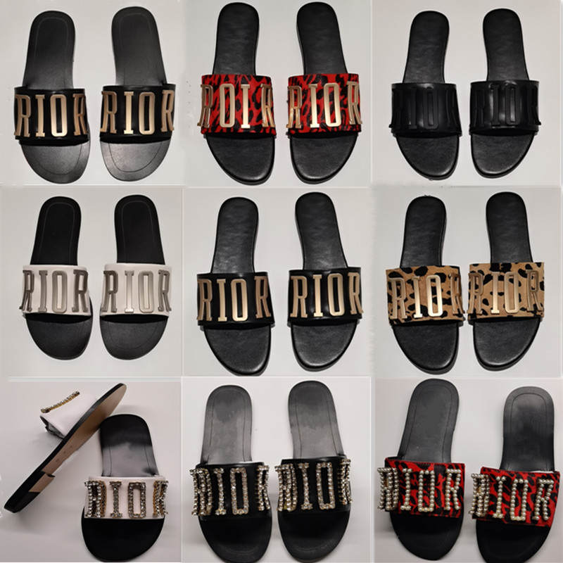 Slippers Designer Luxury Leather Fashion Casual Comfort Sandals One Word Flat Oram Party Outer Wedding Beach Shoes Lace Box Women's Shoes Size 35-45, 20
Slippers Designer Luxury Leather Fashion Casual Comfort Sandals One Word Flat Oram Party Outer Wedding Beach Shoes Lace Box Women's Shoes Size 35-45, 20
