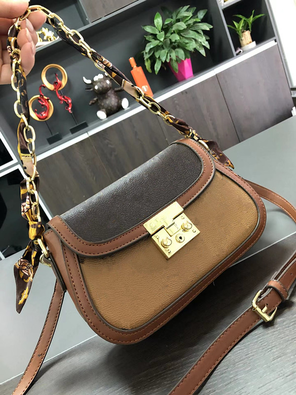 Lady Shoulder Bags Designer Handbag Women Tote Handbags Fashion Crossbody Bag PU Leather Purse Three Colors Letter Printed with Scarf Beauty Female Shopping Purses, C1(with lletter flower vhome)
Lady Shoulder Bags Designer Handbag Women Tote Handbags Fashion Crossbody Bag PU Leather Purse Three Colors Letter Printed with Scarf Beauty Female Shopping Purses, C1(with lletter flower vhome)