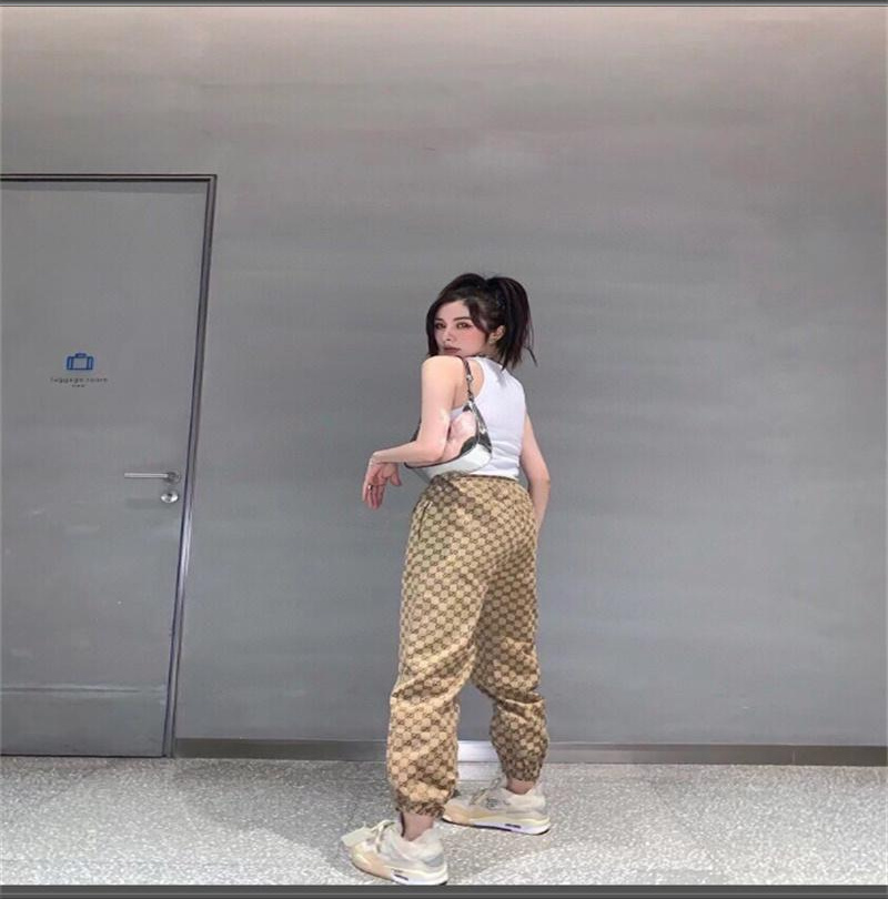 2021New Fashion Womens Designer Branded Sports Pant Sweatpants Joggers Casual Streetwear Trousers Clothes high-quality, Champagne
2021New Fashion Womens Designer Branded Sports Pant Sweatpants Joggers Casual Streetwear Trousers Clothes high-quality, Champagne