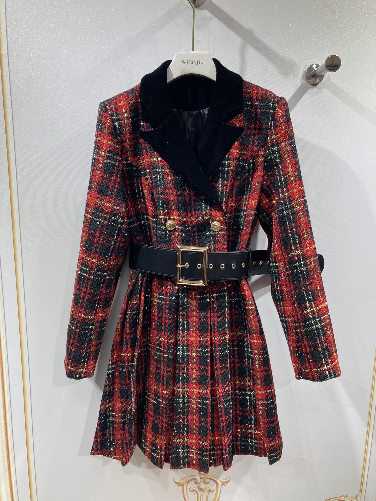 2022 Spring Red Plaid Women' Coats Designer Metal Buttons Belts Tweed Long Coats Womens 40204, As shown
2022 Spring Red Plaid Women' Coats Designer Metal Buttons Belts Tweed Long Coats Womens 40204, As shown