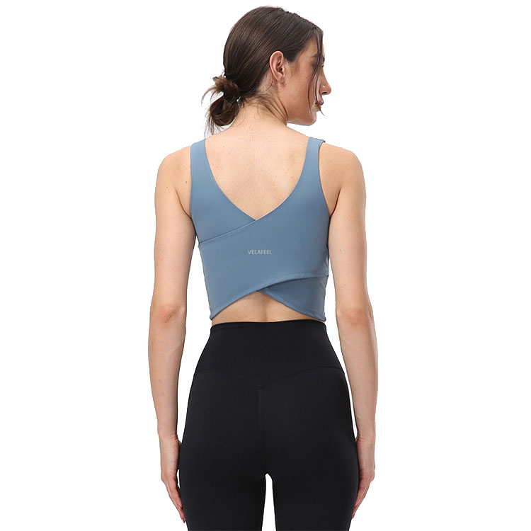Women's yoga vest with chest pad moisture wicking nude feeling support sports underwear tight fitness bra top new VELAFEEL, Light grey purple
Women's yoga vest with chest pad moisture wicking nude feeling support sports underwear tight fitness bra top new VELAFEEL, Light grey purple