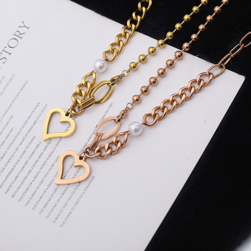 Love Pendant Thick Chain Steel Necklace New Fashion Autumn and Winter Light Luxury Niche Design Sweater
Love Pendant Thick Chain Steel Necklace New Fashion Autumn and Winter Light Luxury Niche Design Sweater