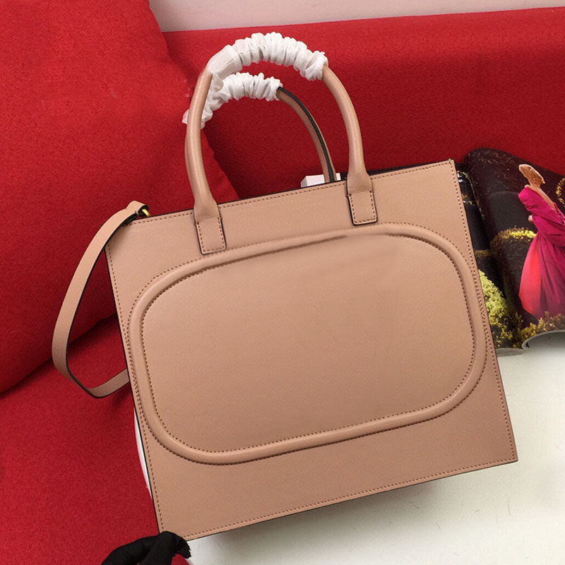 Cowhide Tote Shopping Bag Women Plain Purse Genuine Leather Large Letter Shopper Handbag Hand Bags Female Totes Big Letters Deco, Red
Cowhide Tote Shopping Bag Women Plain Purse Genuine Leather Large Letter Shopper Handbag Hand Bags Female Totes Big Letters Deco, Red