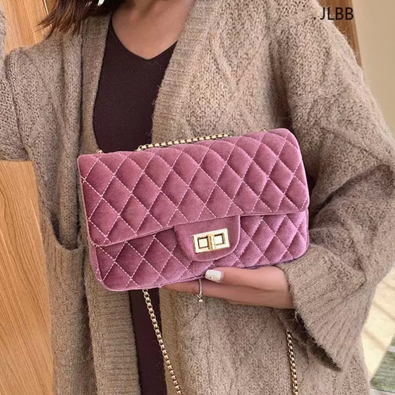 High Quality Brand Evening Bags For Women's Velvet Female Handbag Designer Chain Shoulder Crossbody Bag Women Fashion Messenger, 01
High Quality Brand Evening Bags For Women's Velvet Female Handbag Designer Chain Shoulder Crossbody Bag Women Fashion Messenger, 01