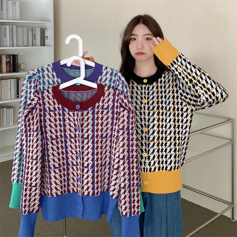Women's Knits & Tees 2022 Autumn Winter Long-sleeved Western-style Knitted Cardigan Jacket Contrast Color Houndstooth Sweater Women Depe22, Black
Women's Knits & Tees 2022 Autumn Winter Long-sleeved Western-style Knitted Cardigan Jacket Contrast Color Houndstooth Sweater Women Depe22, Black