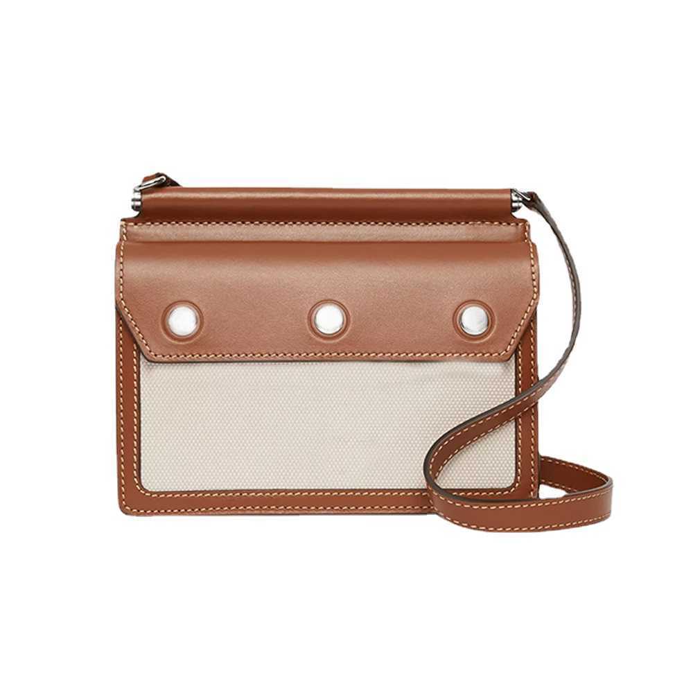 New Fashion Luxury Version Simple Shoulder Bag Female Male Purse and Handbag Printed Canvas Leather Stitching One Shoulders Crossbody Bag, Brown
New Fashion Luxury Version Simple Shoulder Bag Female Male Purse and Handbag Printed Canvas Leather Stitching One Shoulders Crossbody Bag, Brown