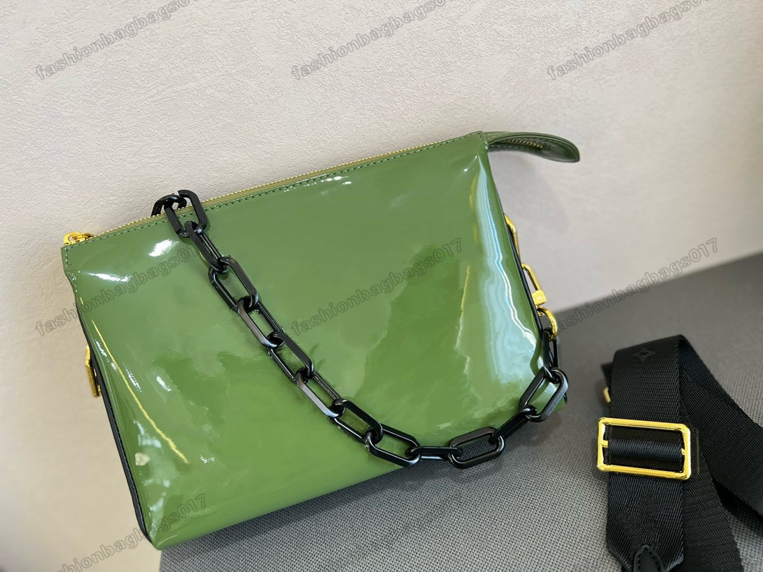 Spring-Summer 2022 COUSSIN PM Patent Leather Shoulder Bag Shiny Green Black Chunky Chain Handle Bag Embossed Monograms Pattern Handbag Designer Women Purse Wallet
Spring-Summer 2022 COUSSIN PM Patent Leather Shoulder Bag Shiny Green Black Chunky Chain Handle Bag Embossed Monograms Pattern Handbag Designer Women Purse Wallet