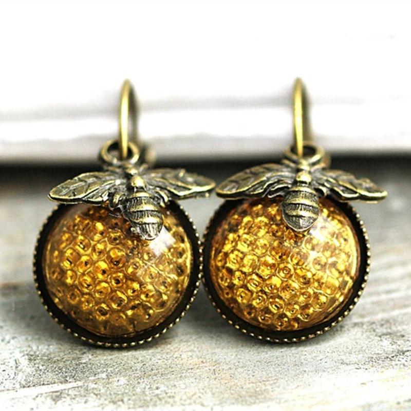 Dangle & Chandelier Vintage Bee Earrings Honey Stones Gold For Female Women Wedding Fashion Boho Jewelry Drop
Dangle & Chandelier Vintage Bee Earrings Honey Stones Gold For Female Women Wedding Fashion Boho Jewelry Drop