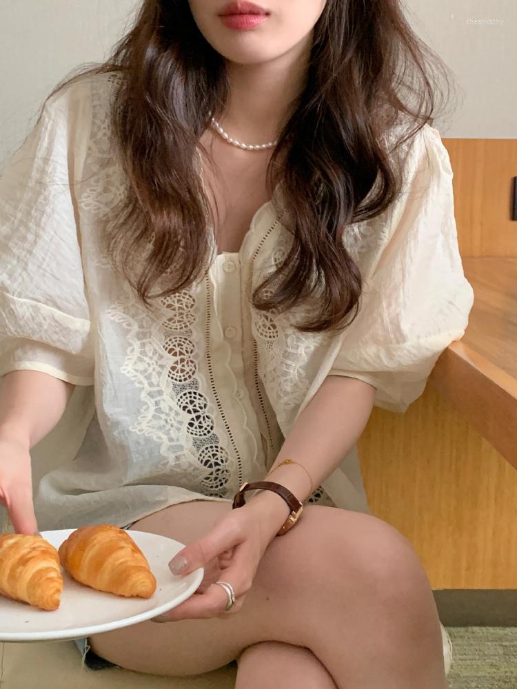 Women's Blouses & Shirts Summer Korean Ins Super Fairy Retro Lantern Sleeve Single-breasted Lace Embroidery Shirt Ladies Womens TopsWomen's, Apricot
Women's Blouses & Shirts Summer Korean Ins Super Fairy Retro Lantern Sleeve Single-breasted Lace Embroidery Shirt Ladies Womens TopsWomen's, Apricot