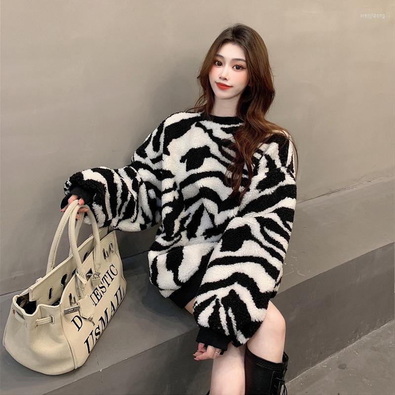 Women's Hoodies & Sweatshirts 2022 Year Clothing Winter Zebra Pattern Plus Velvet Thick And Loose Hoodie, White
Women's Hoodies & Sweatshirts 2022 Year Clothing Winter Zebra Pattern Plus Velvet Thick And Loose Hoodie, White