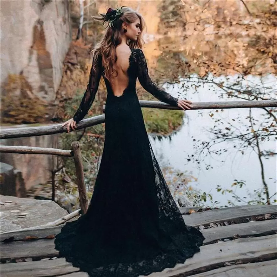 Black Lace Wedding Dresses Bridal Gown Backless Long Sleeves A E Sweep Train Scalloped Necke Side Slit Country Beach Custom Made Vestido De Novia