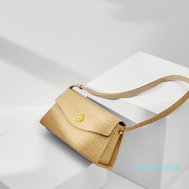 Designer-Evening Bags Leather Women Messenger Shoulder Bag Crossbody For Ladies, Auburn
Designer-Evening Bags Leather Women Messenger Shoulder Bag Crossbody For Ladies, Auburn
