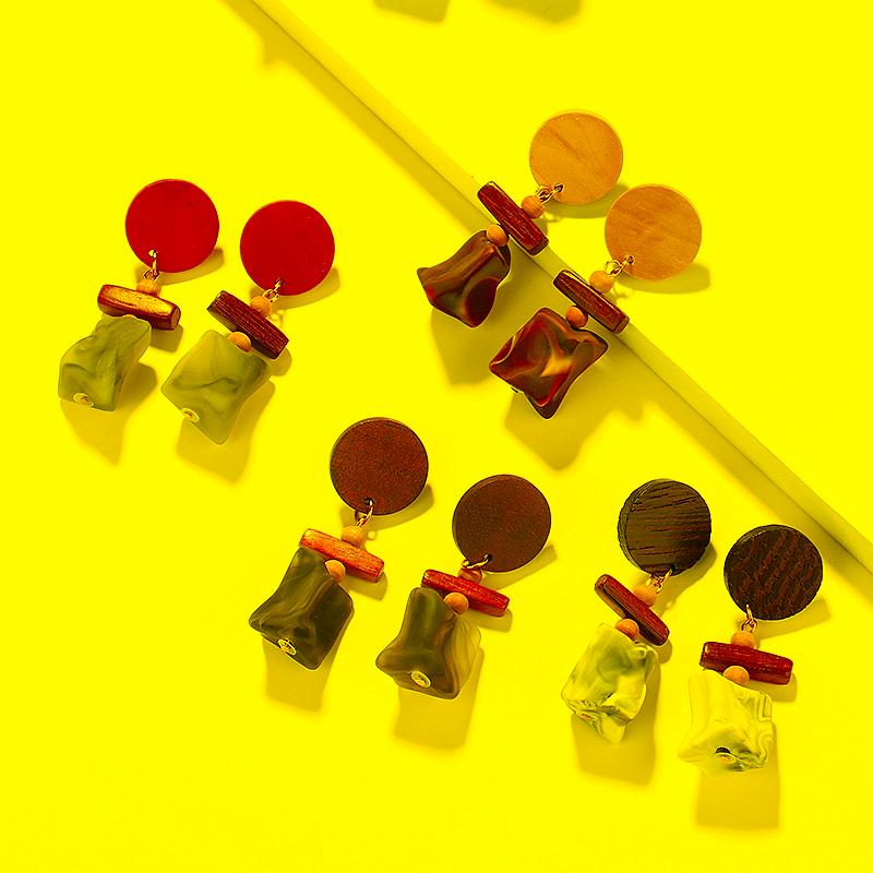 Dangle & Chandelier Korean Irregular Wooden Resin Drop Earrings For Women Fahison Round Wood Geometric Statement Bohemia Jewelry GifDangle
Dangle & Chandelier Korean Irregular Wooden Resin Drop Earrings For Women Fahison Round Wood Geometric Statement Bohemia Jewelry GifDangle