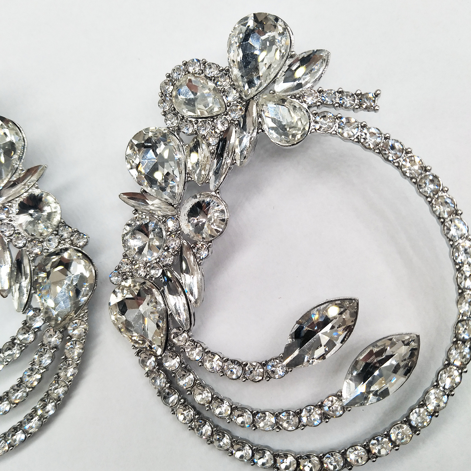 New in Vintage Bling Korean Big Heart Hoop Drop Earrings for Women Pentagram Long Tassel Luxury Crystal Fashion Dangle Ear Birthday ValentineJewelry G