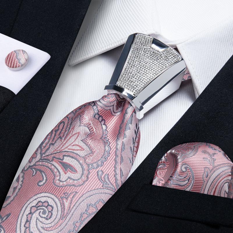 Bow Ties Fashion Pink Paisley Formal Wedding Silk Tie Handkerchief Cufflinks Designer Buckle Mens Neck Set 8cm Gift For MenBow
Bow Ties Fashion Pink Paisley Formal Wedding Silk Tie Handkerchief Cufflinks Designer Buckle Mens Neck Set 8cm Gift For MenBow
