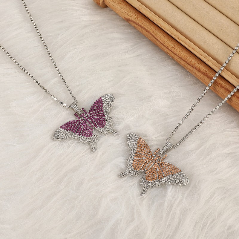 Sparking Fully Iced Out Crystal Pave Butterfly Pendant Fashion Rhinestone Bling Animal Necklace For Women Party Gift