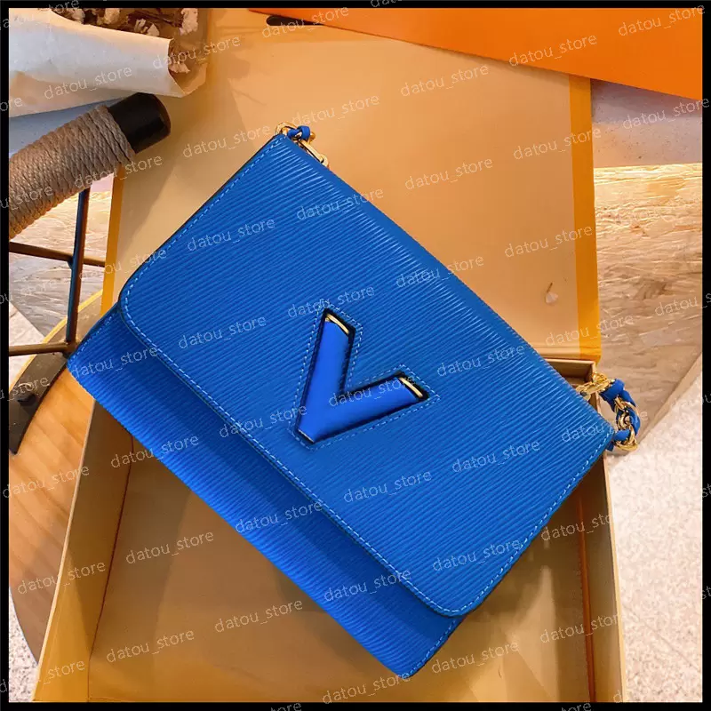19ss Handbag Bum Bag Women Luxurys Designer Shoulder Bags 2022 TWIST Womens Handbags Purses Wallet Fashion Crossbody Pochette Totes Bag 2208162D, Box
19ss Handbag Bum Bag Women Luxurys Designer Shoulder Bags 2022 TWIST Womens Handbags Purses Wallet Fashion Crossbody Pochette Totes Bag 2208162D, Box