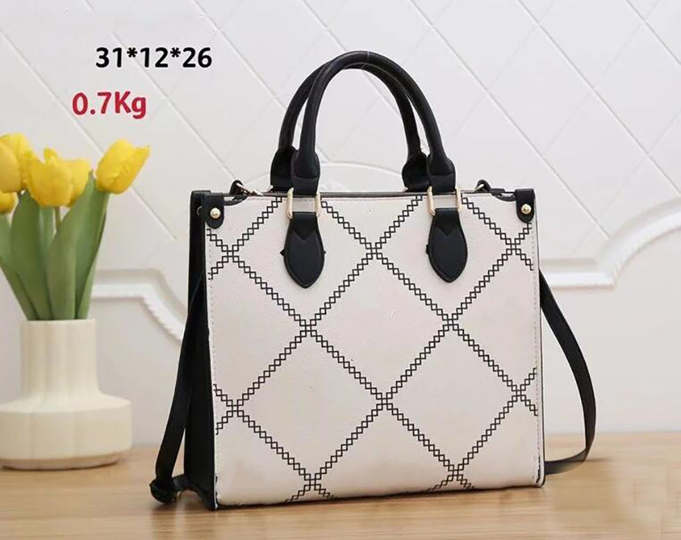 Designers totes on the go onthego Handbag women medium leather Tote Shopping messenger Bags MM High capacity Long Strap Letter Pattern crossbody Shoulder Bag v, White
Designers totes on the go onthego Handbag women medium leather Tote Shopping messenger Bags MM High capacity Long Strap Letter Pattern crossbody Shoulder Bag v, White
