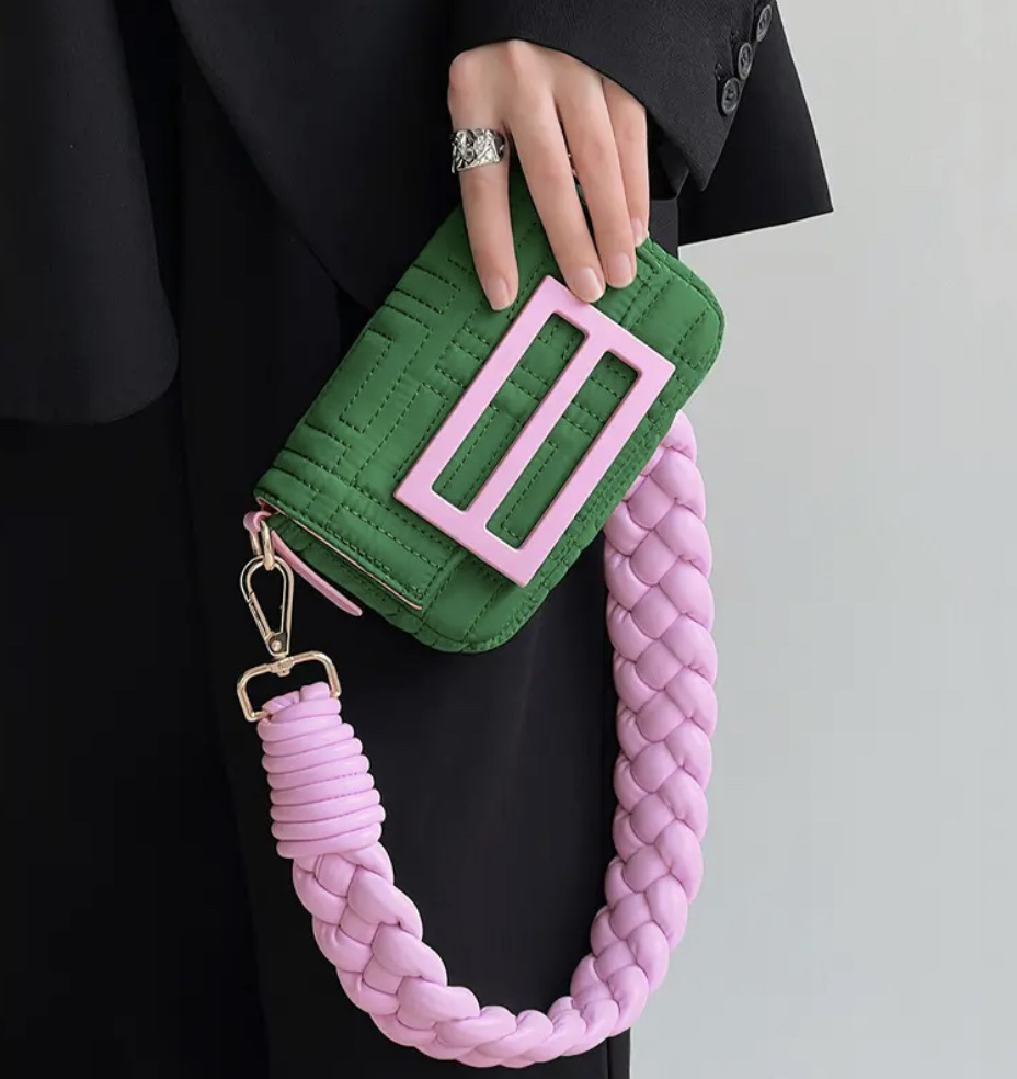 Mini Mobile Phone Bag Ladies Contrast Color Chain Shoulder Bag Fashion Crossbody Evening Handbags, Green
Mini Mobile Phone Bag Ladies Contrast Color Chain Shoulder Bag Fashion Crossbody Evening Handbags, Green