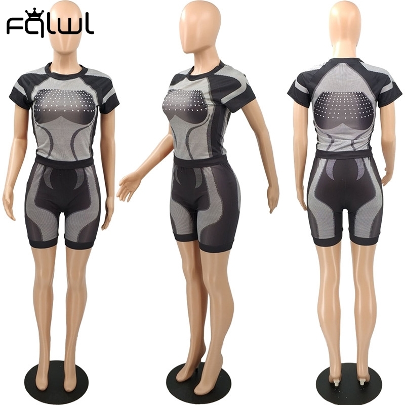 FQLWL Summer Outfits Fitness 2 Two Piece Set Women Crop Top Biker Shorts Set Female Elastic Ladies Tracksuit Women Matching Sets 220524