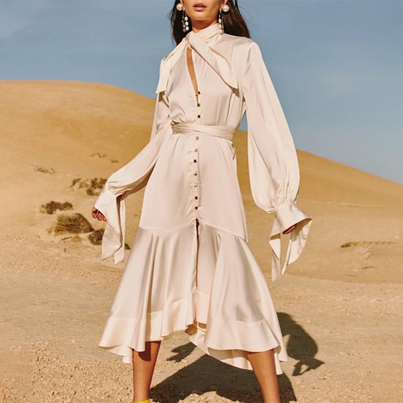 Casual Dresses Top Quality Women Satin Ruffles Midi Dress Apricot Black Lantern Sleeve High Collar Irregular Elegant Ladies Street
Casual Dresses Top Quality Women Satin Ruffles Midi Dress Apricot Black Lantern Sleeve High Collar Irregular Elegant Ladies Street