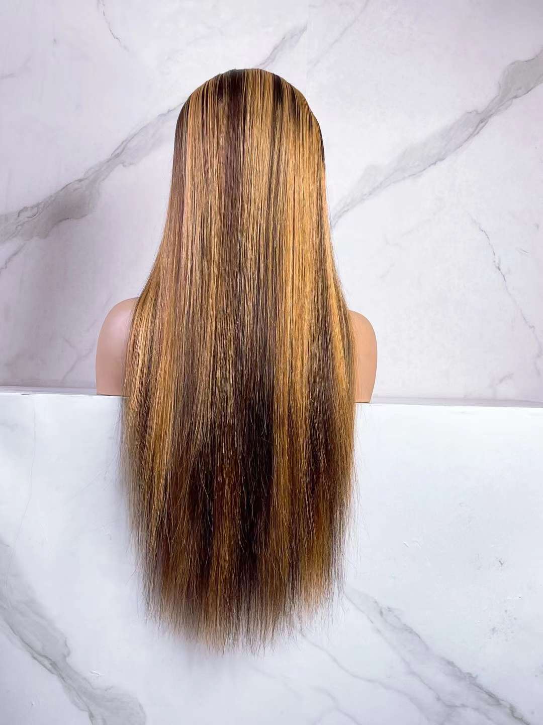 32 30 Inch 13X4 Straight Lace Front Wig 180% Density Highlight Wig Human Hair Colored