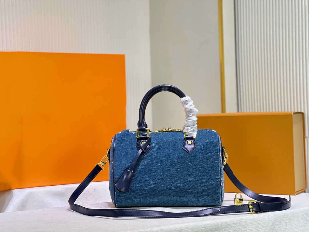 SPEEDY BANDOULIERE 25 30 BAG Denim Blue Duplex Printing Boston Bags shopping bags fashion Women Pillow Shoulder packet, Brown flower
SPEEDY BANDOULIERE 25 30 BAG Denim Blue Duplex Printing Boston Bags shopping bags fashion Women Pillow Shoulder packet, Brown flower