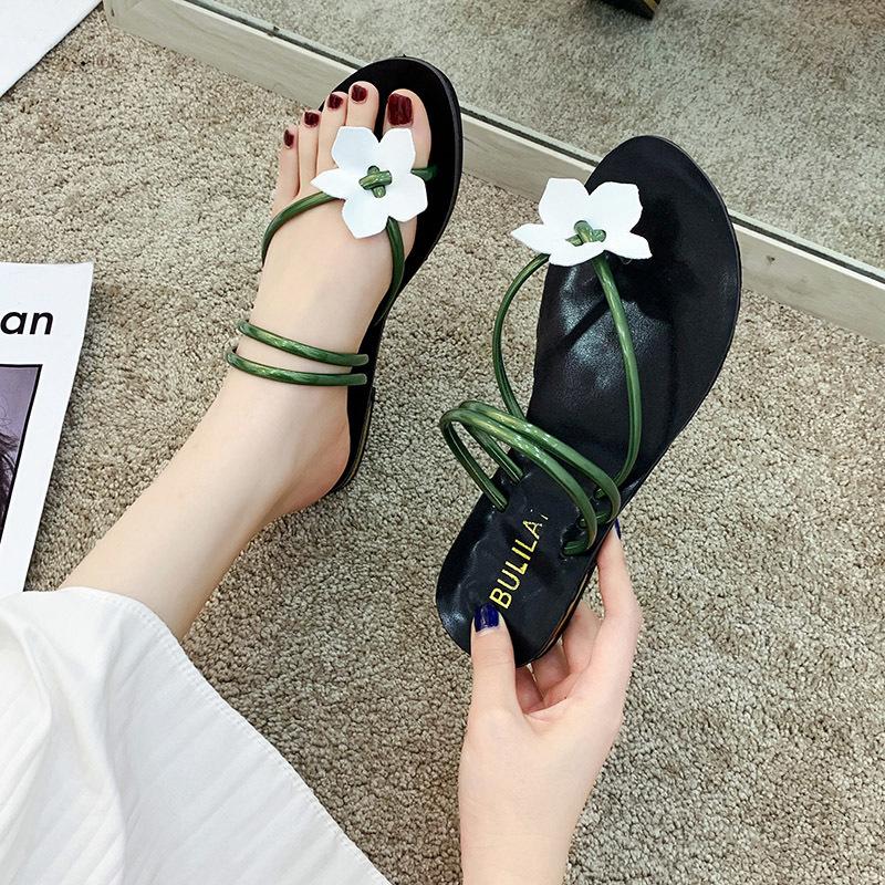 Sandals Comfortable And Slippers Summer Fashion All-match Floral Beach Flip Flops Flat Bottom WomenSandals, White
Sandals Comfortable And Slippers Summer Fashion All-match Floral Beach Flip Flops Flat Bottom WomenSandals, White