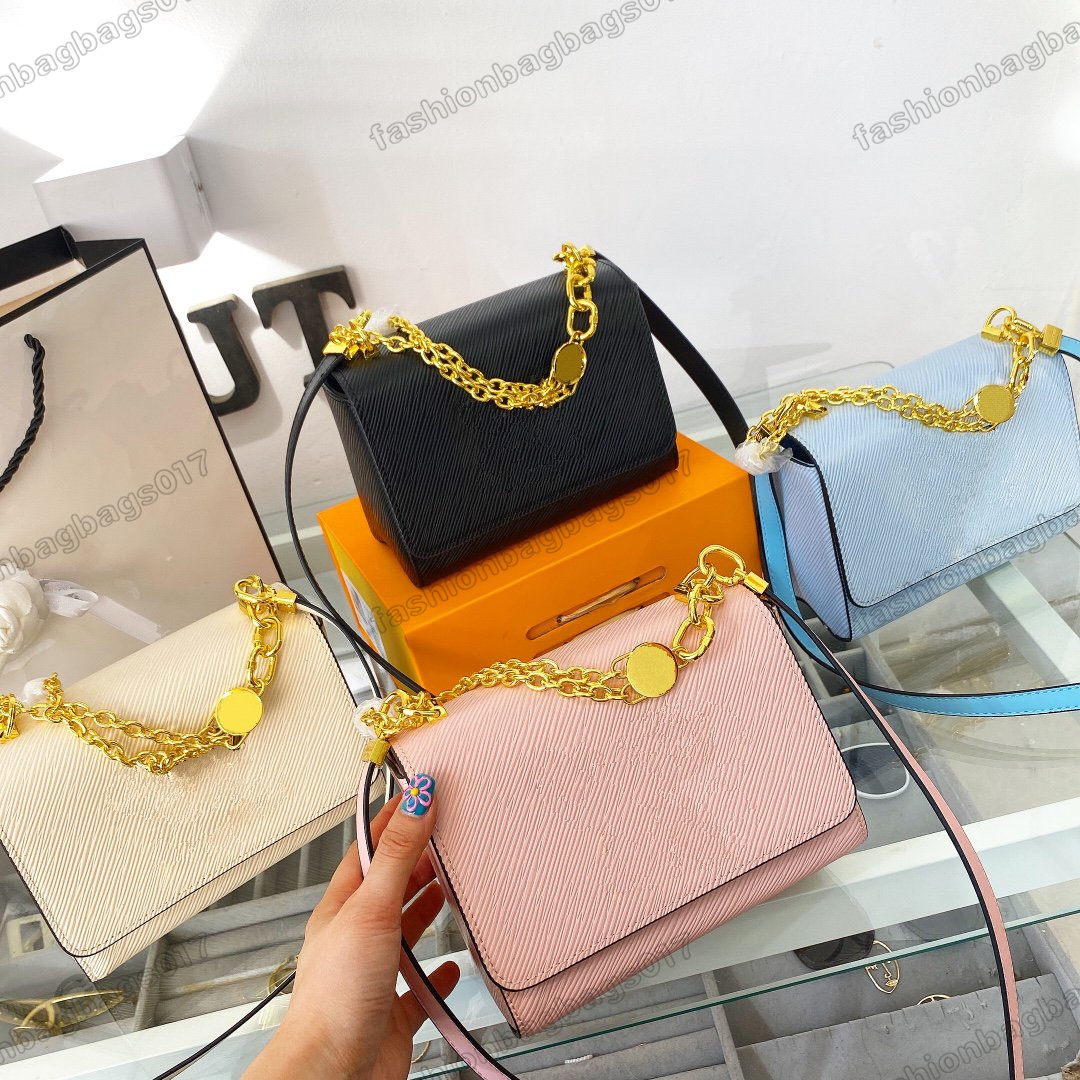 TWIST MM PM Enamel Monograms Flower Double Chain Bag Epi Grained Leather Handle Bag with Signature Turn Lock Luxurys Lady Cross Body
TWIST MM PM Enamel Monograms Flower Double Chain Bag Epi Grained Leather Handle Bag with Signature Turn Lock Luxurys Lady Cross Body
