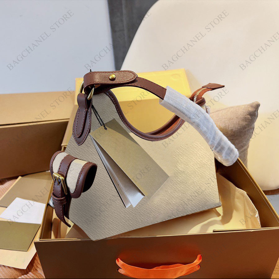 Classic underarm bags 5A top cross body Designer Shoulder Bag Fashion printed women handbag luxury men backpack various styles, Make up for price
Classic underarm bags 5A top cross body Designer Shoulder Bag Fashion printed women handbag luxury men backpack various styles, Make up for price