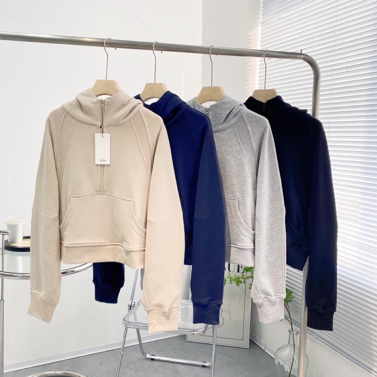 2022 Women' Jackets yoga wear Scuba Oversized Half-Zip Hoodie Hoodies & Sweatshirts, logo version high quality, Khaki
2022 Women' Jackets yoga wear Scuba Oversized Half-Zip Hoodie Hoodies & Sweatshirts, logo version high quality, Khaki