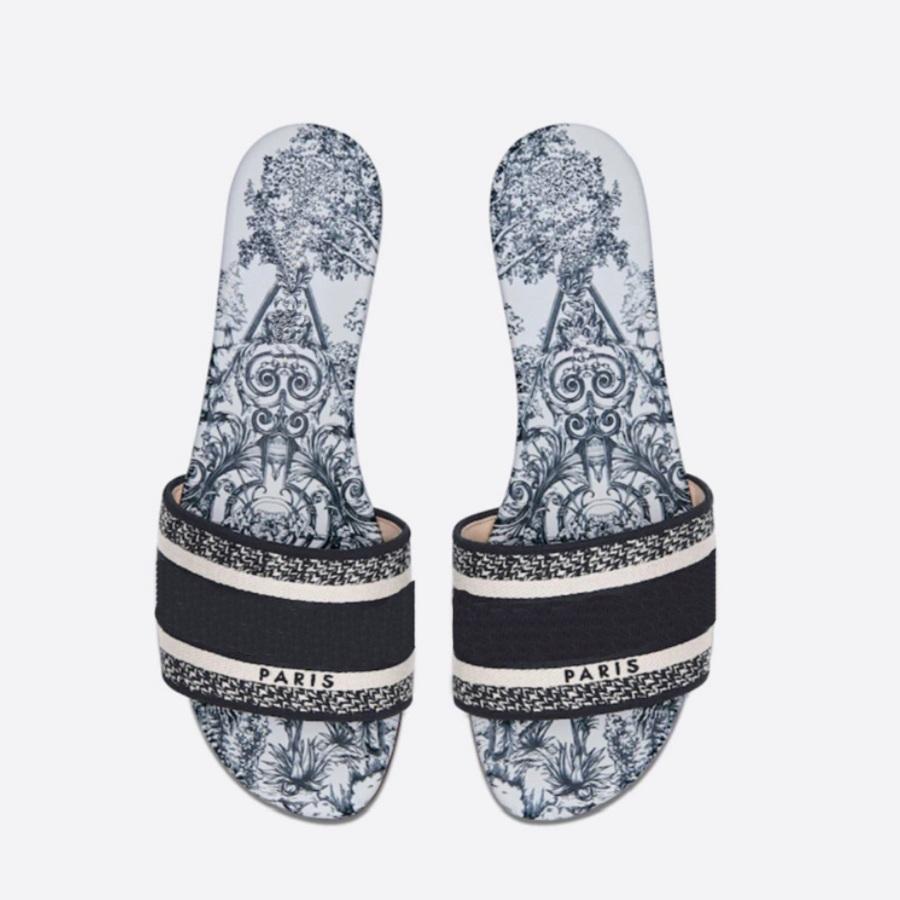 Designer slipper Women Slippers Luxury Sandals Brand Sandals Real Leather Flip Flop Flats Slide Casual Shoes Sneakers Boots by brand003, #1 black
Designer slipper Women Slippers Luxury Sandals Brand Sandals Real Leather Flip Flop Flats Slide Casual Shoes Sneakers Boots by brand003, #1 black