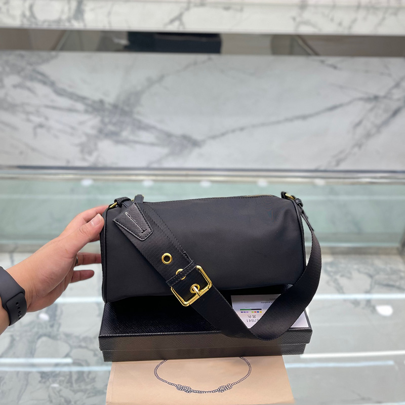 Designer Bags Luxury Handbags Women Shoulder Bag Canvas Crossbody Purses Waterproof Tote Bag Fashion Pillow Wallet, Color 01
Designer Bags Luxury Handbags Women Shoulder Bag Canvas Crossbody Purses Waterproof Tote Bag Fashion Pillow Wallet, Color 01