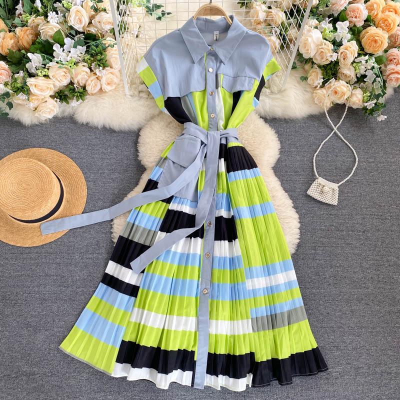 Casual Dresses Fashion Turn Down Collar Shirt Patchwork Print Midi Pleated Dress High Quality Runway Summer Designer Woman ClothesCasual, Green
Casual Dresses Fashion Turn Down Collar Shirt Patchwork Print Midi Pleated Dress High Quality Runway Summer Designer Woman ClothesCasual, Green